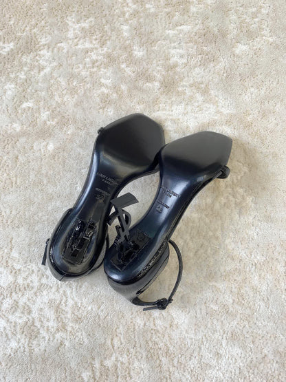 Iconic Sandals / 8.5 cm heel / 10 colors