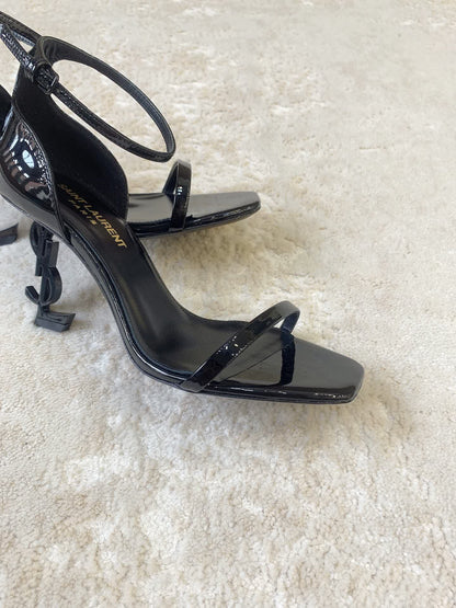 Iconic Sandals / 8.5 cm heel / 10 colors