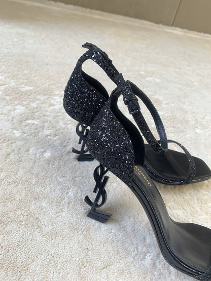 Iconic Sandals / 8.5 cm heel / 10 colors