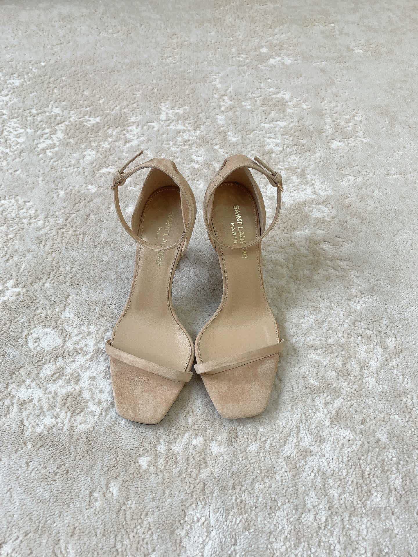 Iconic Sandals / 8.5 cm heel / 10 colors