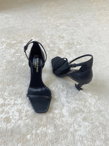 Iconic Sandals / 8.5 cm heel / 10 colors