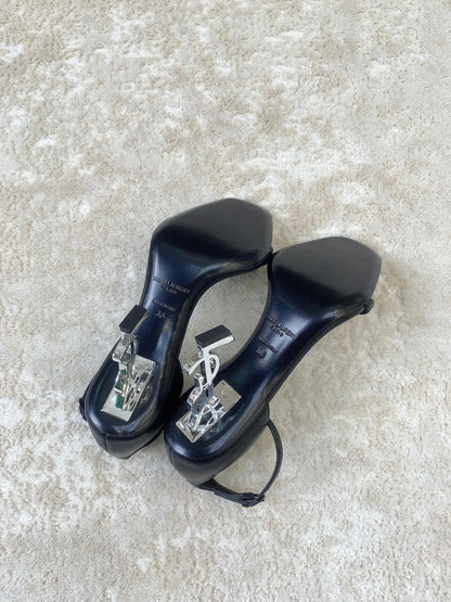 Iconic Sandals / 8.5 cm heel / 10 colors