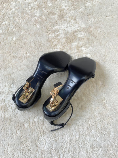 Iconic Sandals / 8.5 cm heel / 10 colors