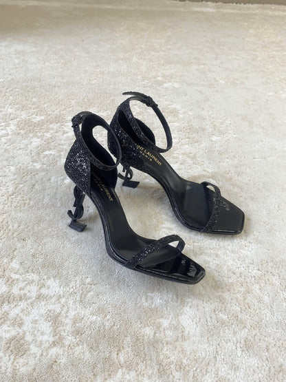 Iconic Sandals / 8.5 cm heel / 10 colors
