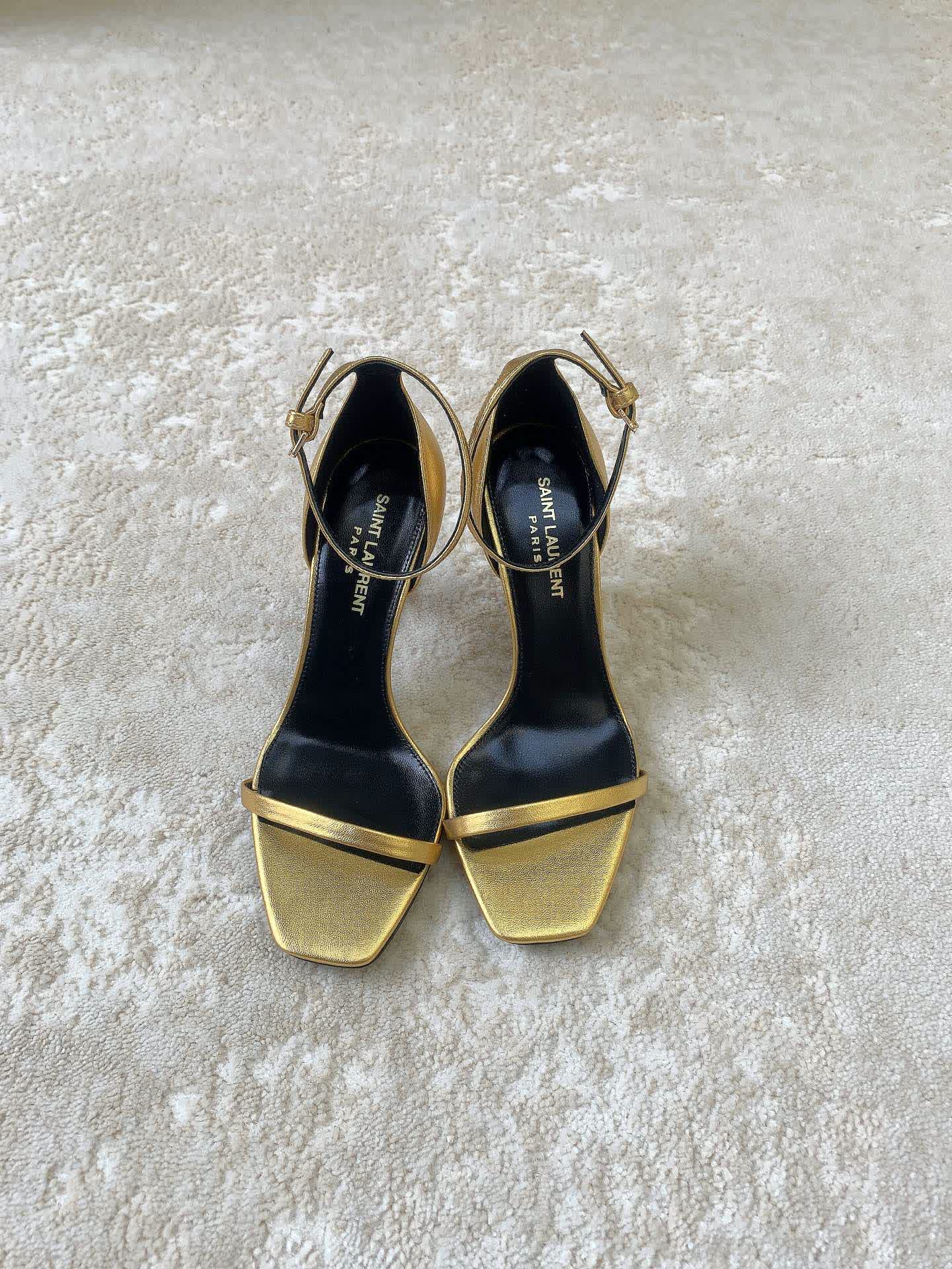 Iconic Sandals / 8.5 cm heel / 10 colors